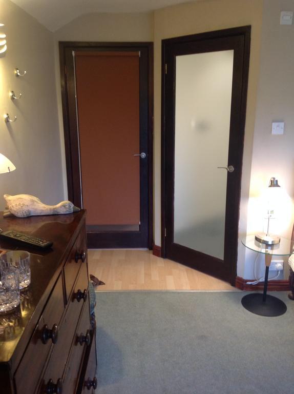 Bed and Breakfast Redroofs Tenbury Habitación foto